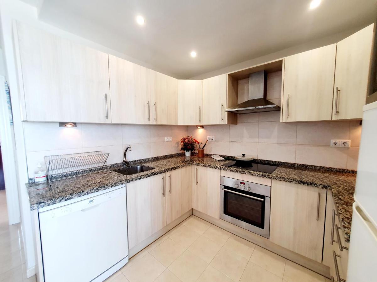 Apartament Marina Tower Fuengirola Zewnętrze zdjęcie